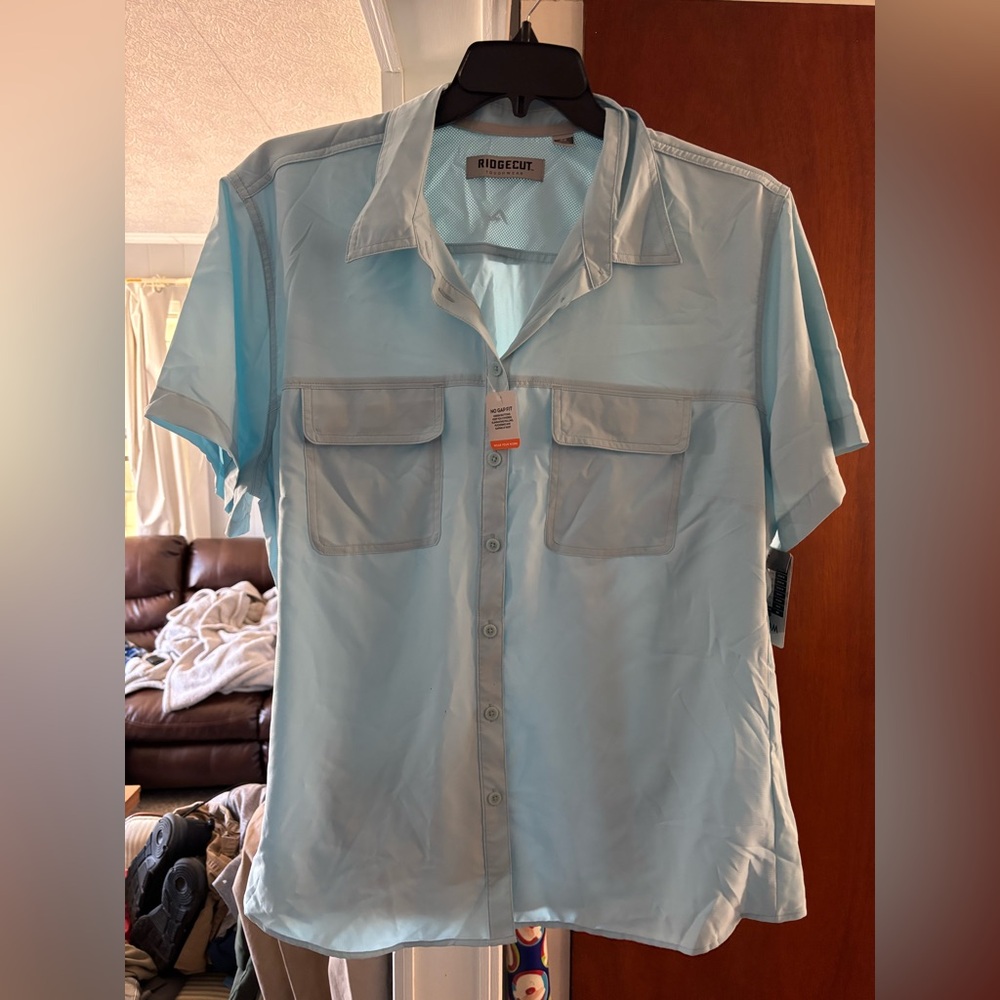 Women’s Ridgecut shirt